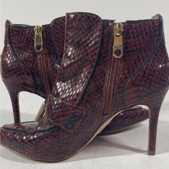 LOUISE ET CIE Shiro Pointed Toe Ankle Boots Tassel Burnt Tawny Snake Boo… - Picture 8 of 8